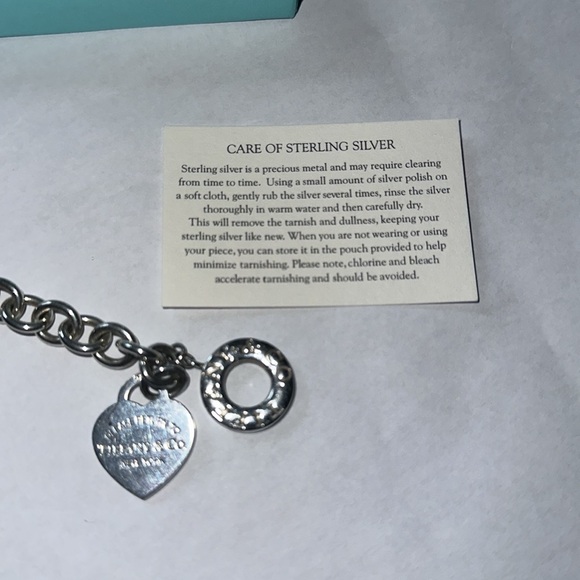 Heart Tag Toggle Necklace - Picture 10 of 10